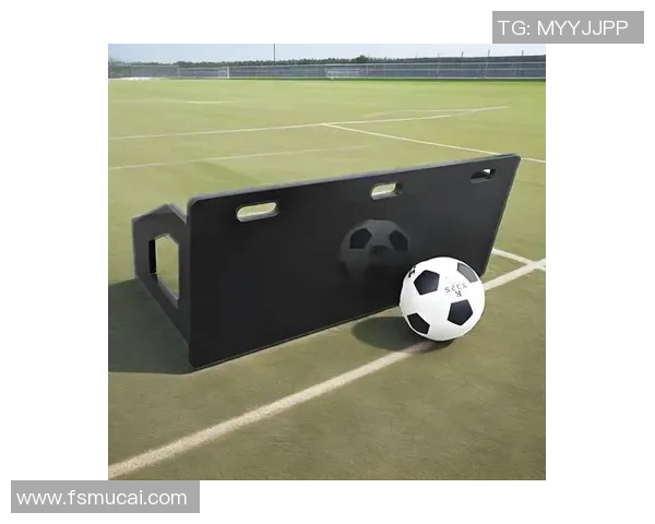 提升足球训练效果的装备选购指南与器材推荐 提升足球训练效果的装备选购指南与器材推荐